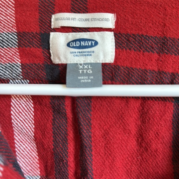 Men’s red plaid button down - Picture 3 of 6